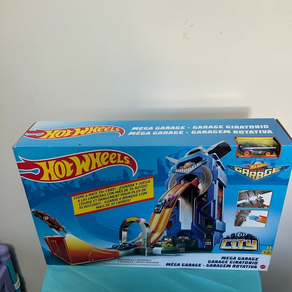 Hot wheels - Picture 2 of 2